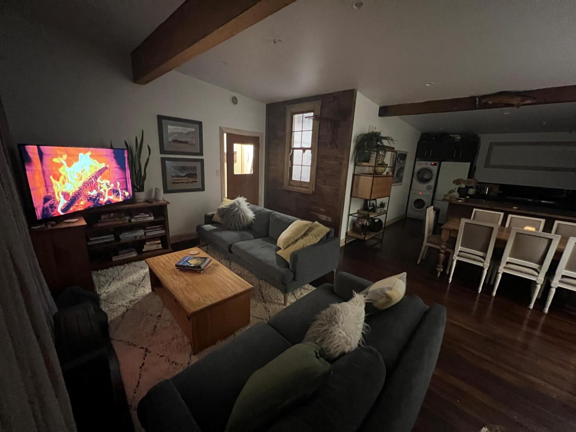 Base Camp Cottage Taupo Exterior foto