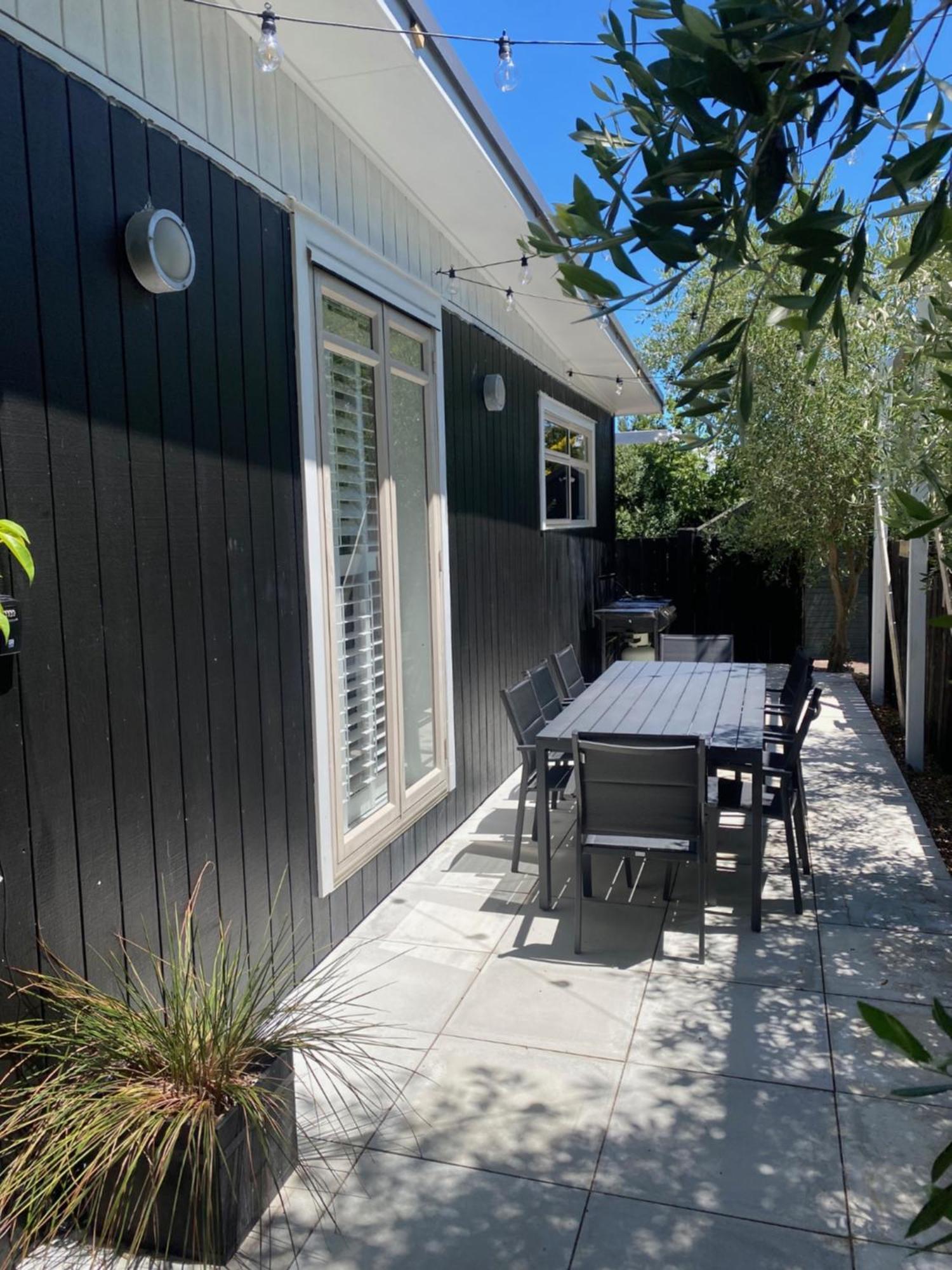 Base Camp Cottage Taupo Exterior foto